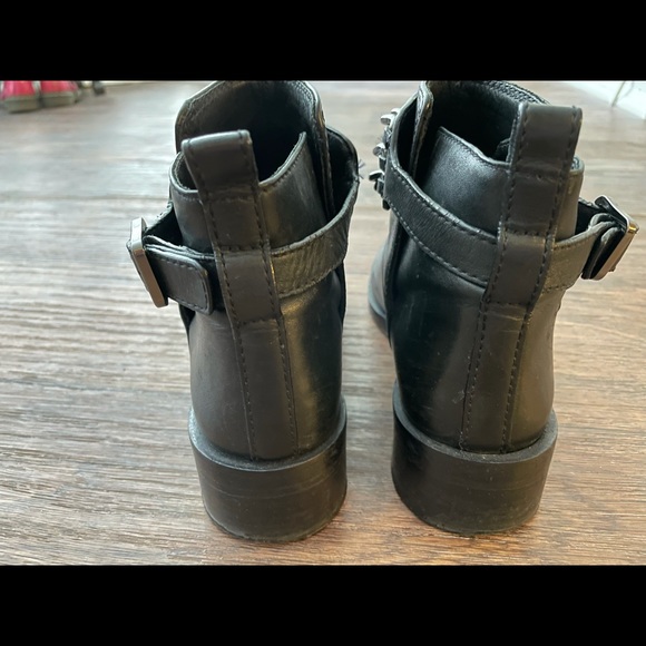 Tory Burch Ankle Boot Size 7 Women - Picture 4 of 7